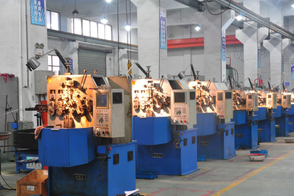 數控彈簧機(jī)